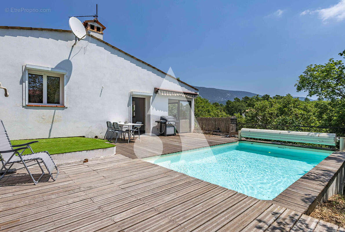Propriété avec piscine, et prestations PMR Levens - photo 3