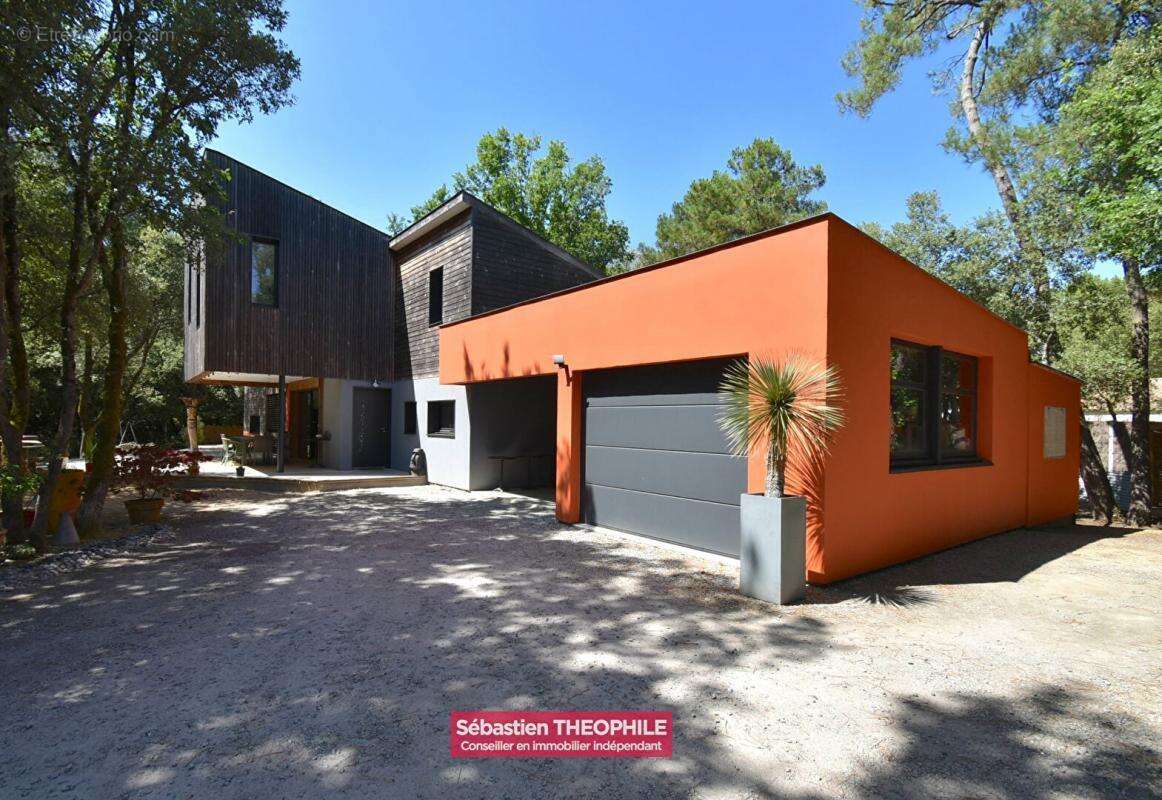 Maison à SAINT-HILAIRE-DE-RIEZ