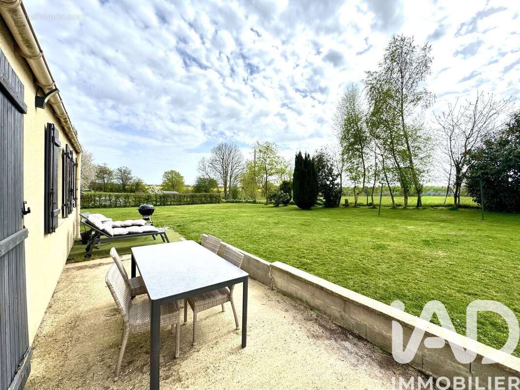 Maison 86 m² à Martainville  - photo 5