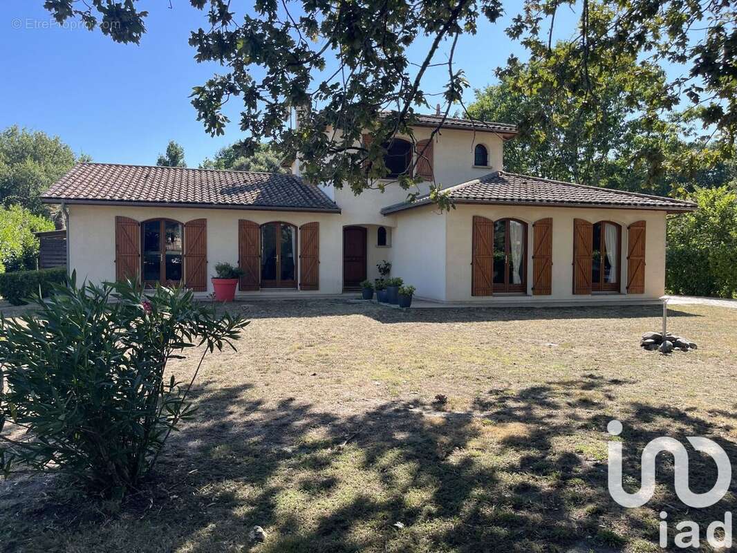 Photo 4 - Maison à AMBARES-ET-LAGRAVE