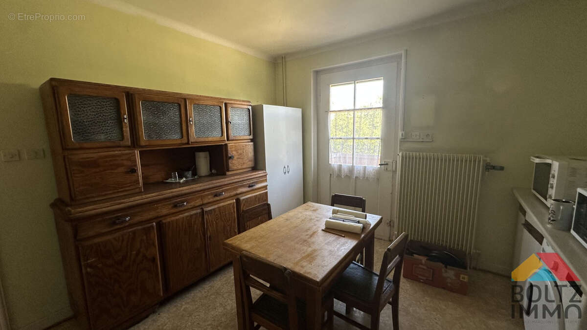 Maison 5 pièces avec jardin et sous-sol complet à Sélestat   fort potentiel - photo 4