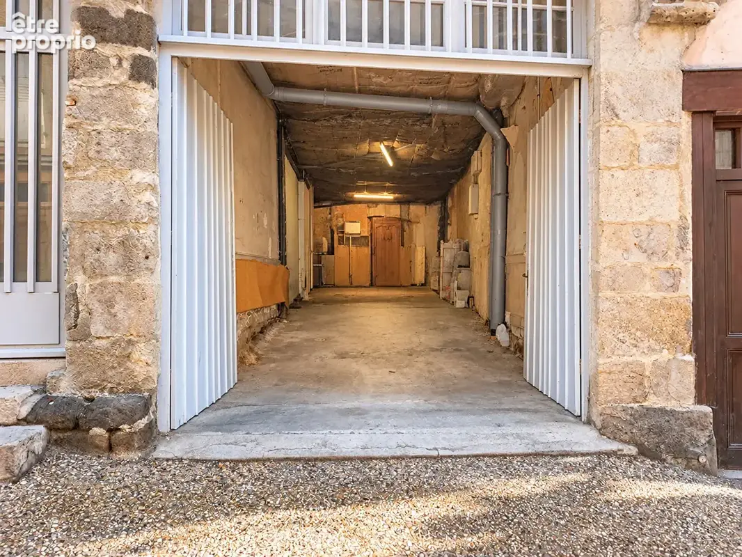 Maison de caractère  192 m²  Cour intérieure et garage 40 m² - photo 21