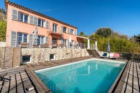 Maison 259 m² à Vence  - photo 2