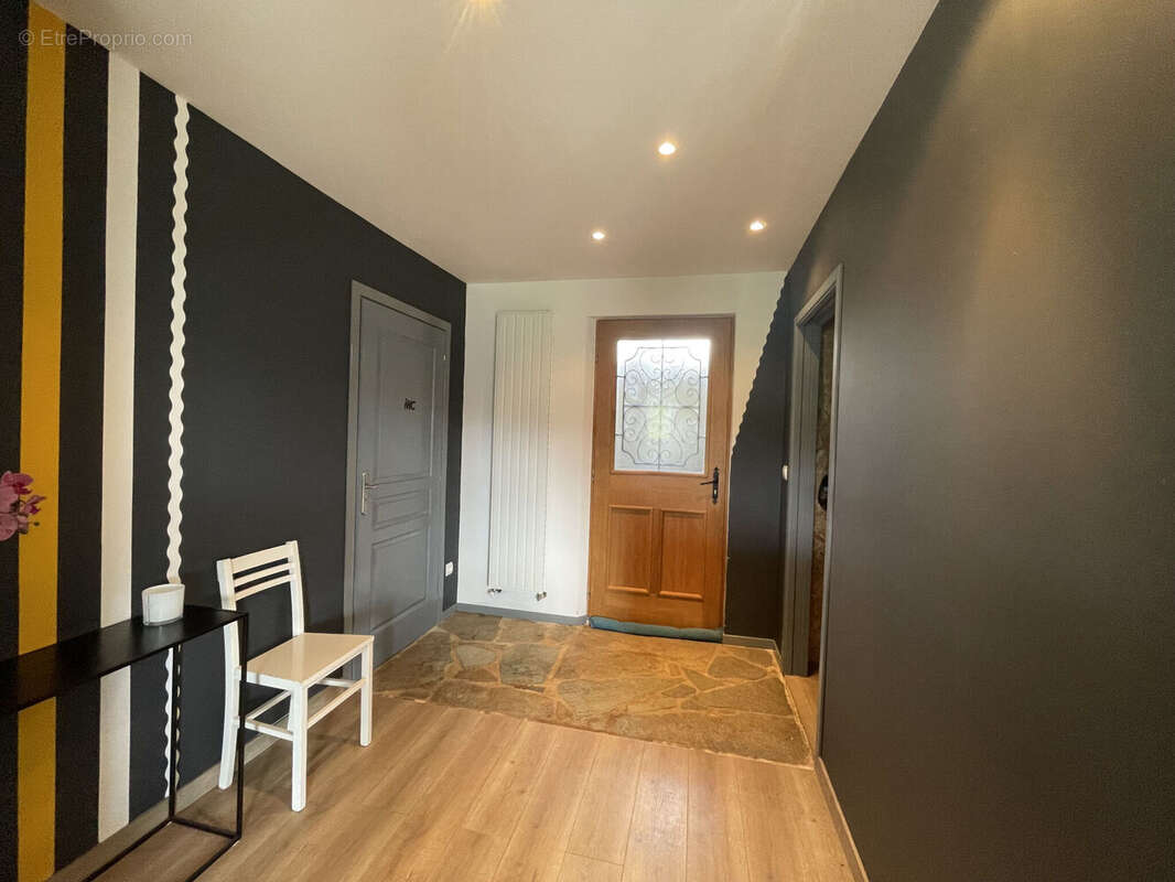 Photo 8 - Maison à AMPLEPUIS