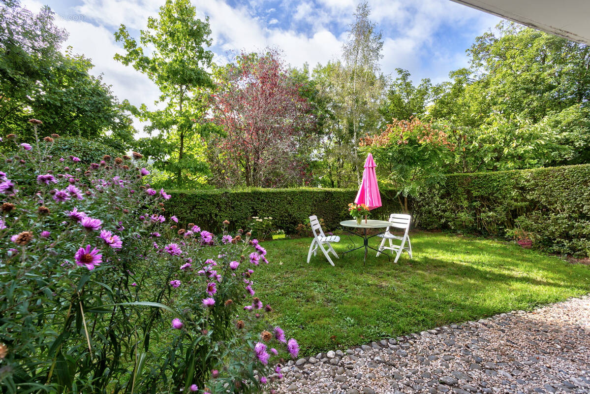 Appartement à SEVRES