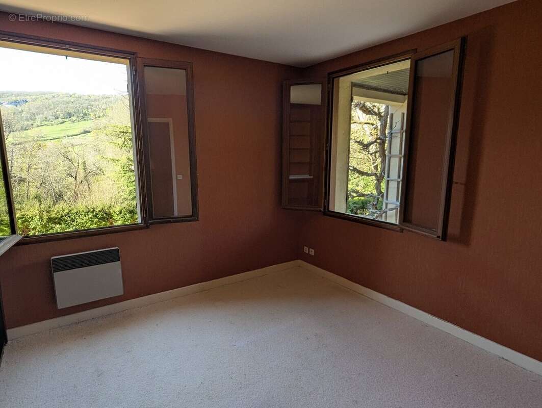 Mas d'azil, 225 m² habitable sur 2 ha - photo 14
