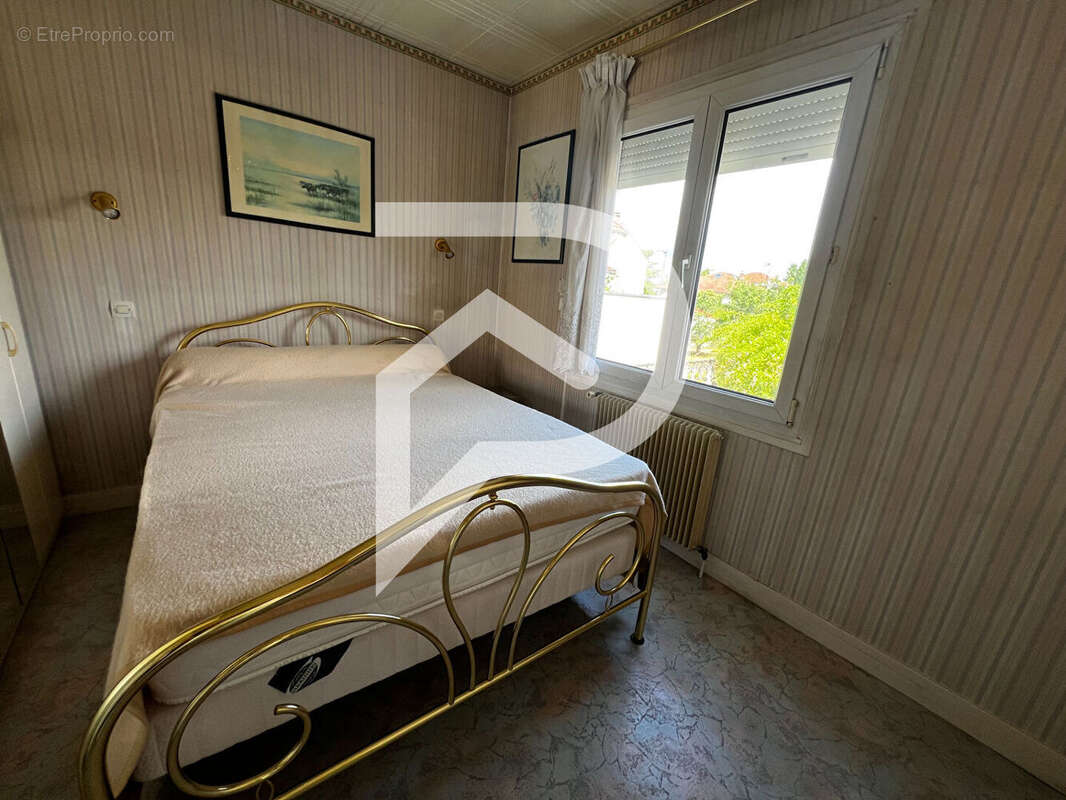 Maison à VIRY-CHATILLON