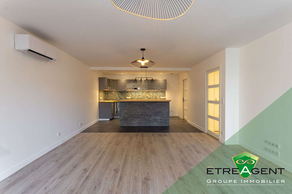 Commerce à MANTES-LA-JOLIE