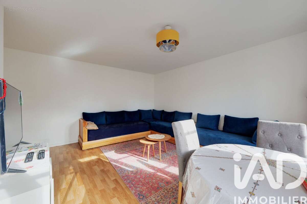 Photo 5 - Appartement à LE PLESSIS-ROBINSON