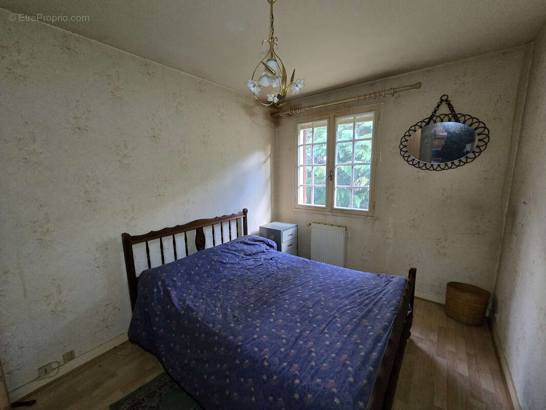 Maison à SAINT-MAURICE-LES-BROUSSES