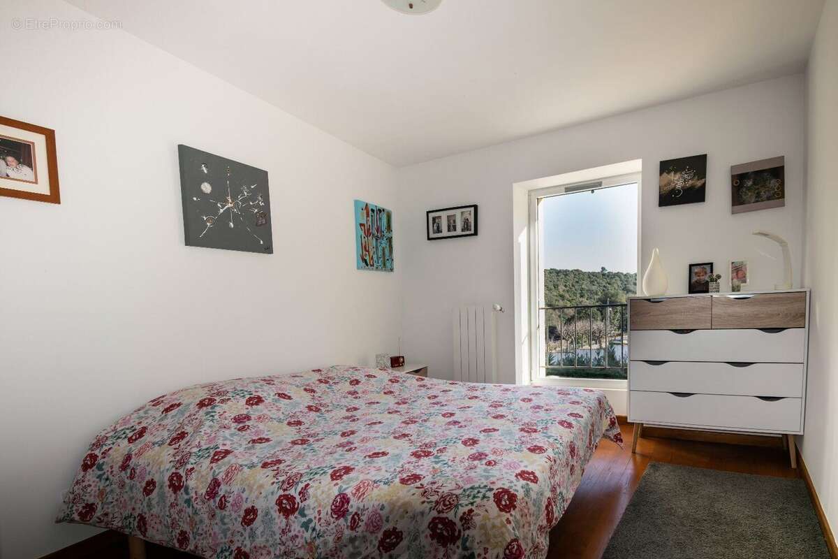 Photo 9 - Maison à ROUJAN