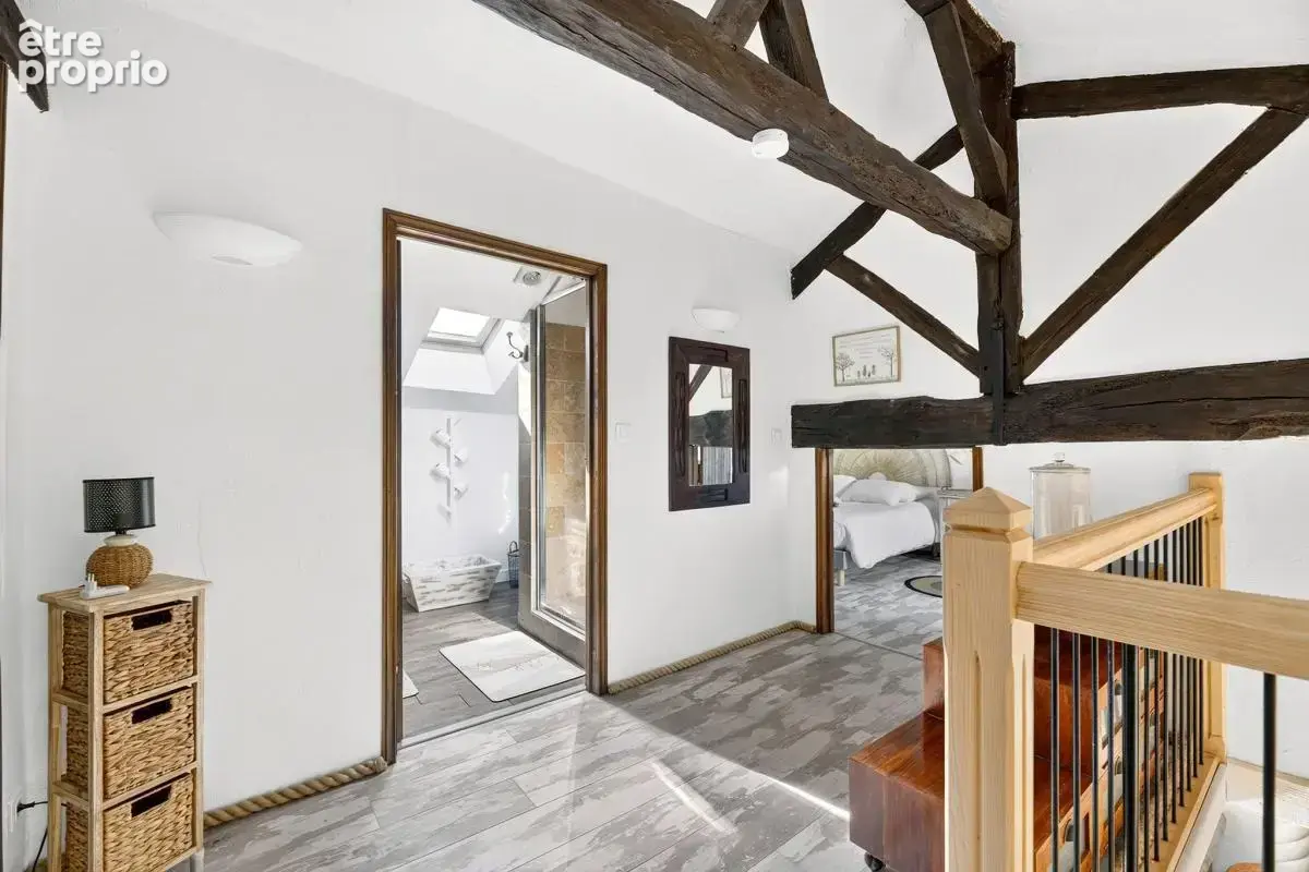 Propriété avec deux habitations sans voisin - photo 12