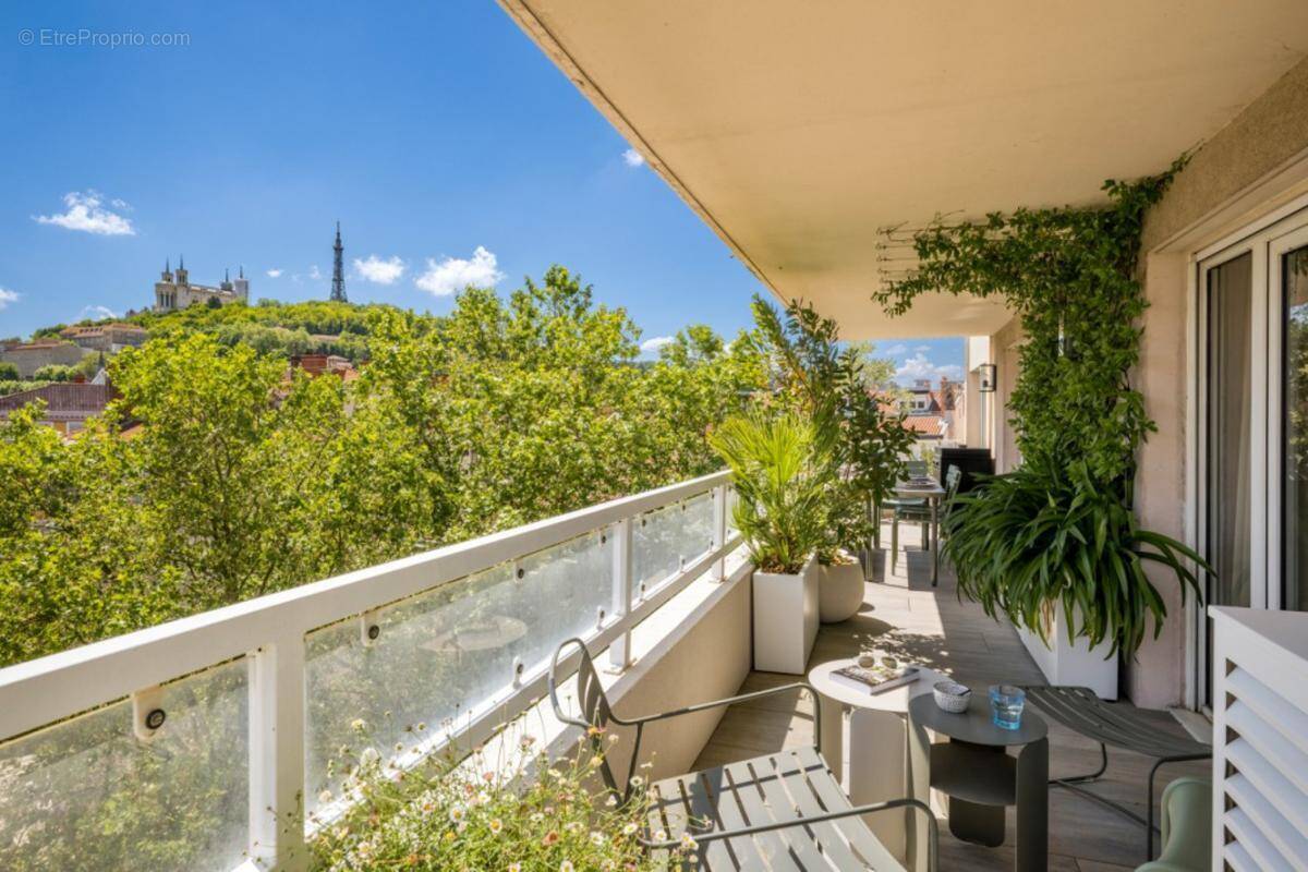 Appartement à LYON-1E
