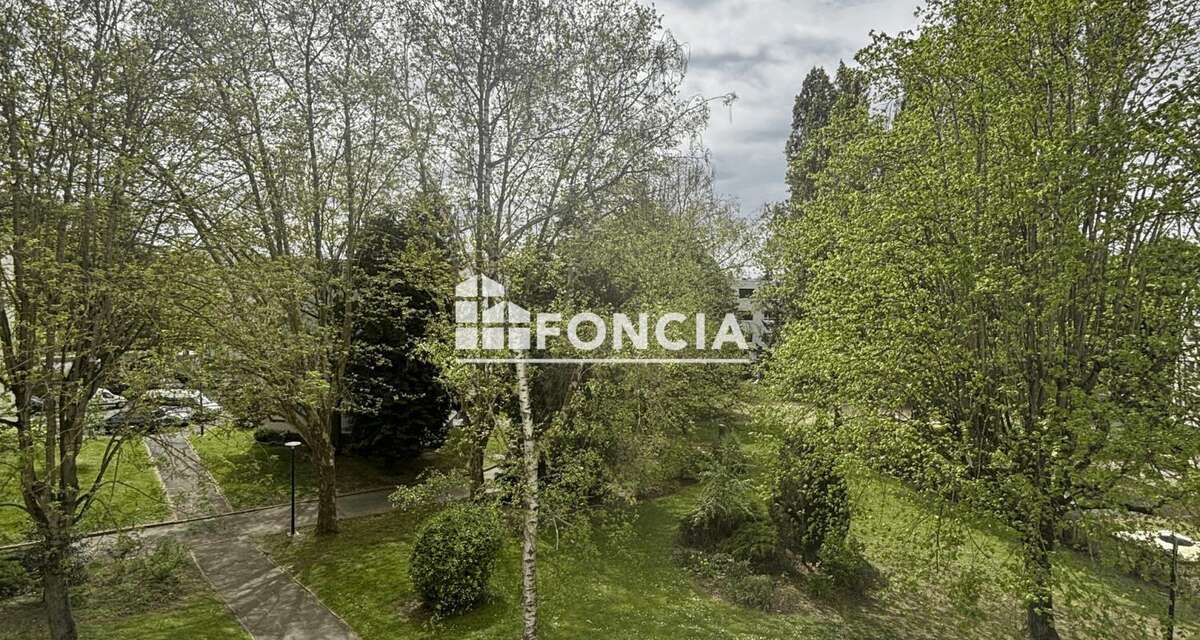 Appartement à CHILLY-MAZARIN