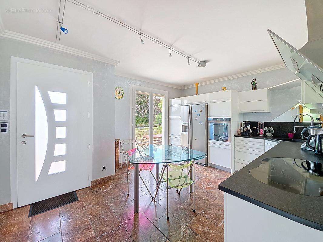 Maison à VILLETTE-DE-VIENNE