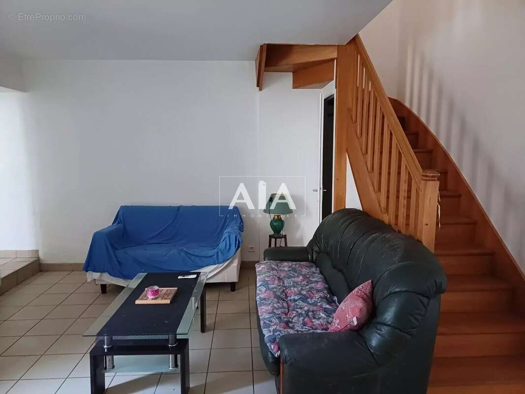 Maison à PAIZAY-NAUDOUIN-EMBOURIE