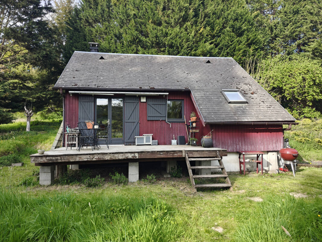 Maison à LA CHAPELLE-YVON