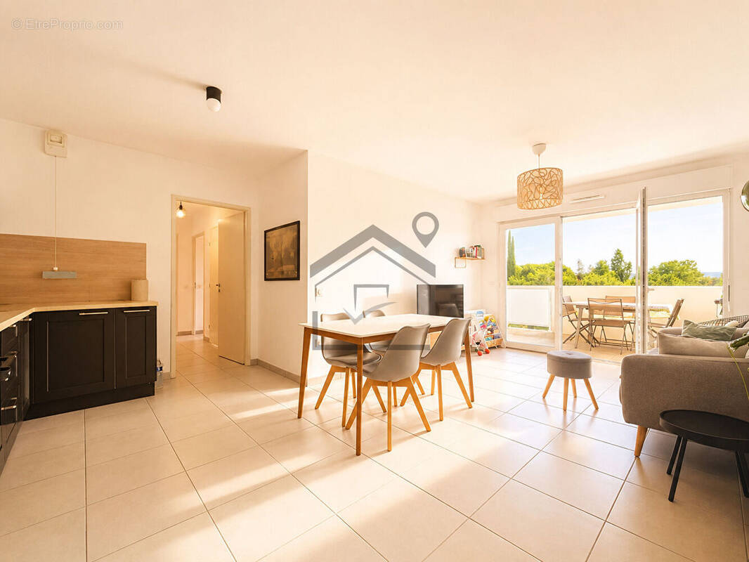 Appartement à MARIGNANE