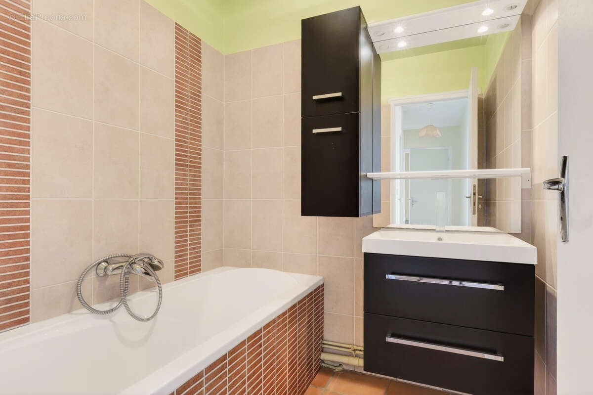 Appartement à SAVIGNY-SUR-ORGE
