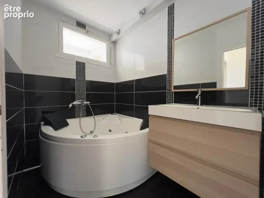 Appartement Cholet 4 pièces 78.1 m2 - photo 8