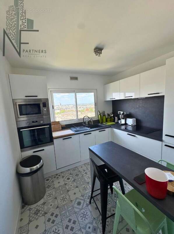 Photo 9 - Appartement à ASNIERES-SUR-SEINE