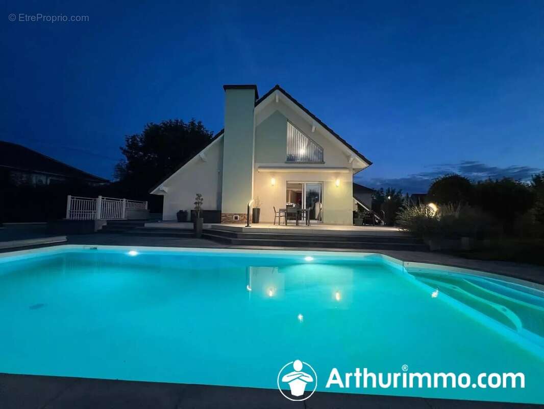 Maison à AUDINCOURT