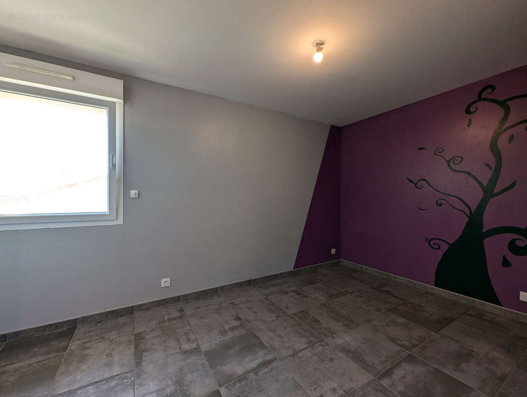 Maison à ROMANS-SUR-ISERE