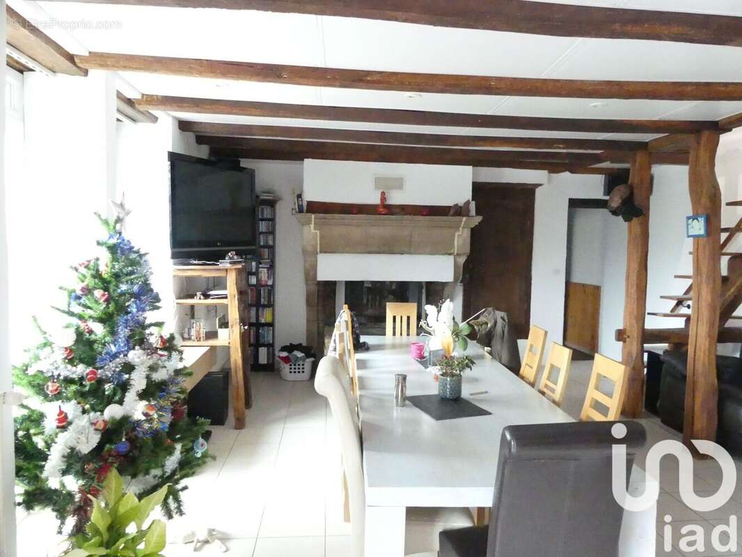 Maison 230 m² à Mont-Les-Neufchateau  - photo 8