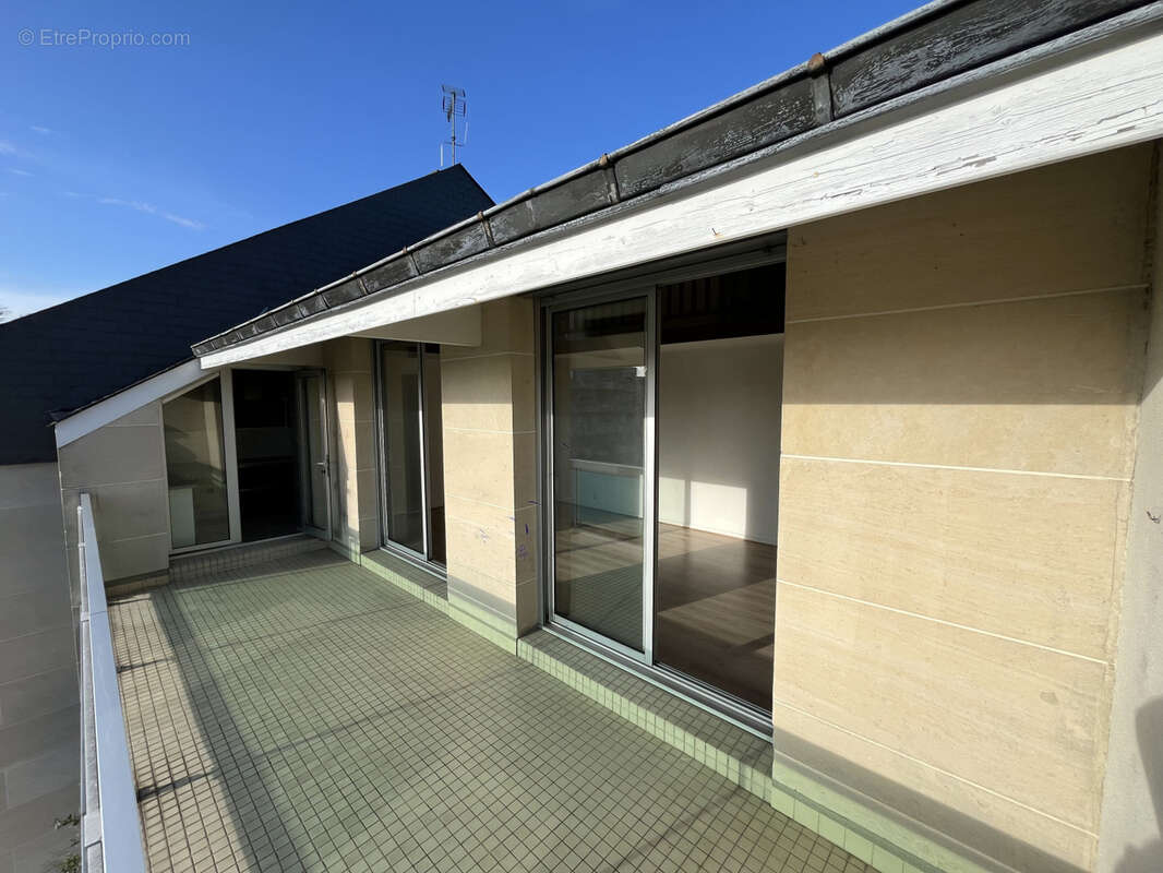 Appartement à SAINT-MAUR-DES-FOSSES