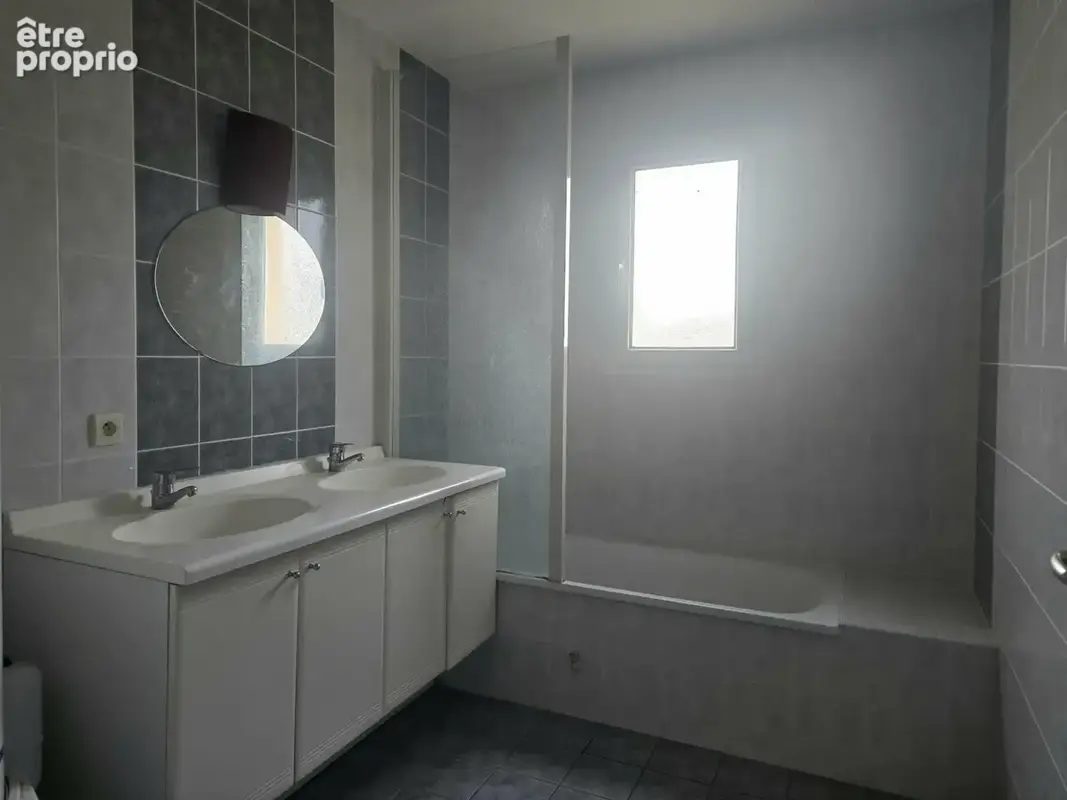 Maison 4 pièces 100 m² à vendre à Bonnes (16390) - photo 4