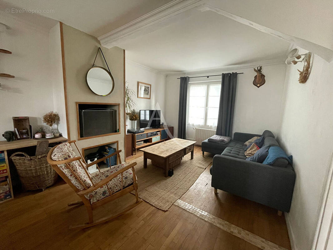 Maison à LA CHEVROLIERE