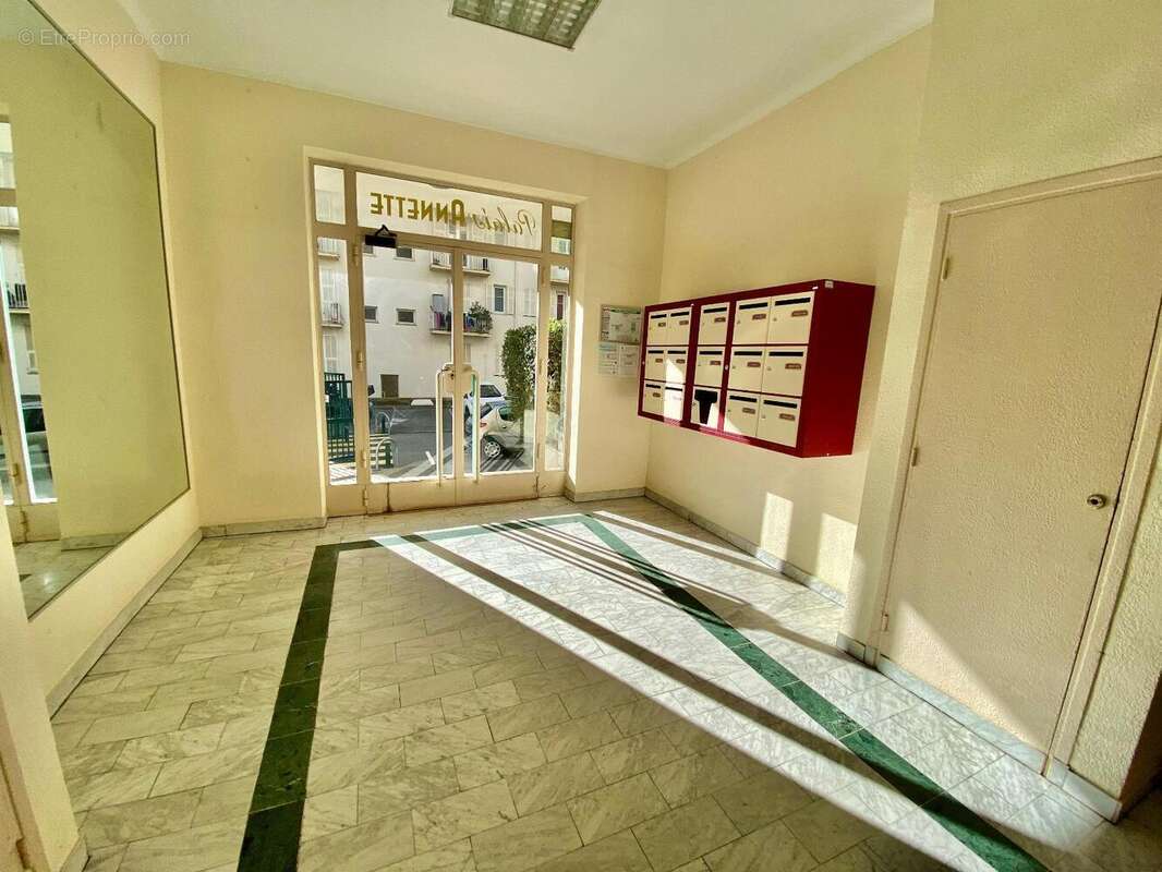   - Appartement à NICE