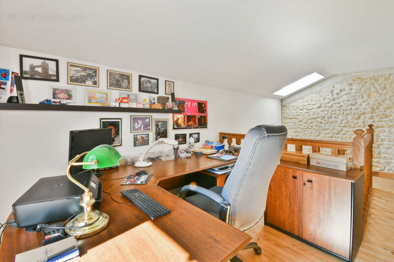 Maison à TONNAY-CHARENTE