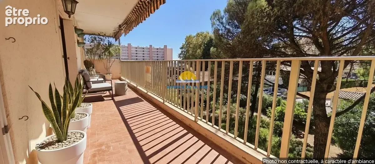Appartement à FREJUS