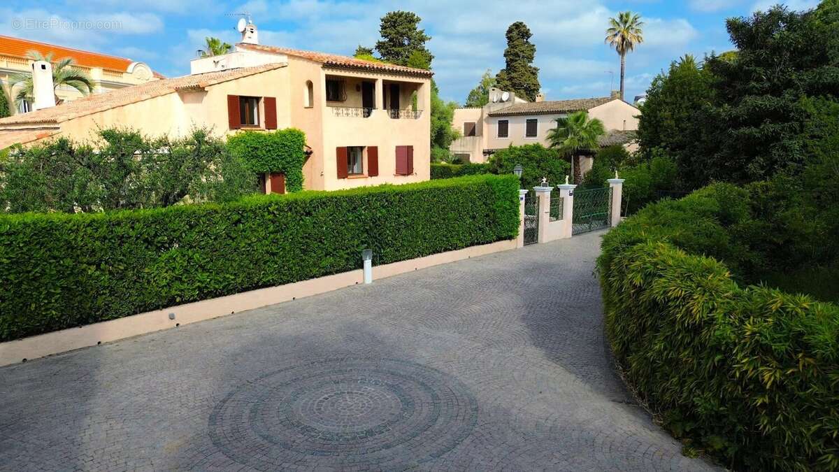 Maison à CANNES