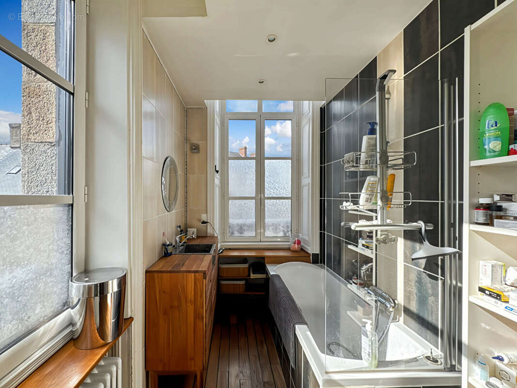 Maison à ANTRAIN