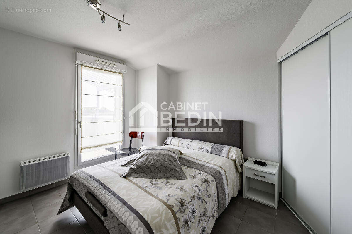 Appartement à ARES