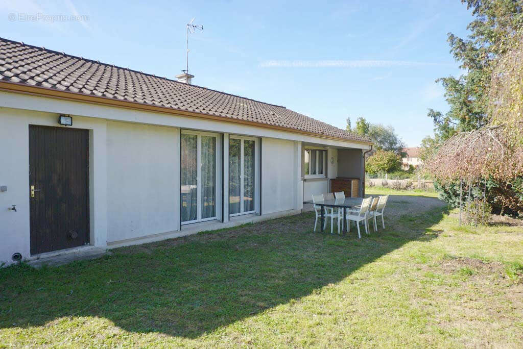 Maison à PARAY-LE-MONIAL