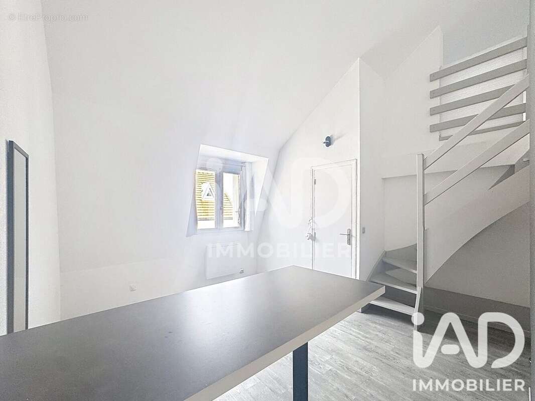 Photo 7 - Appartement à MAROLLES-EN-HUREPOIX