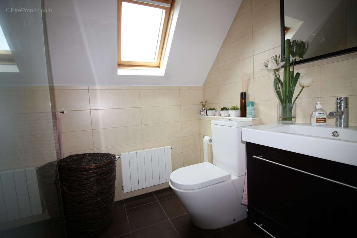 Maison à MONTIGNY-LES-CORMEILLES