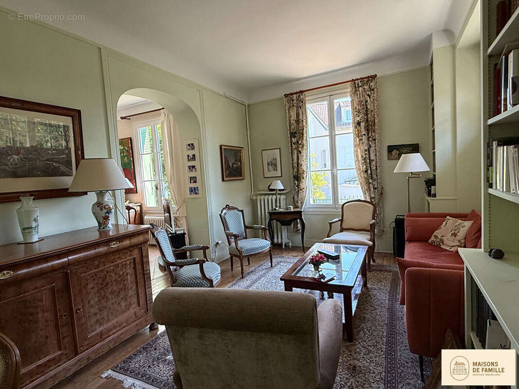 Maison à BOUGIVAL