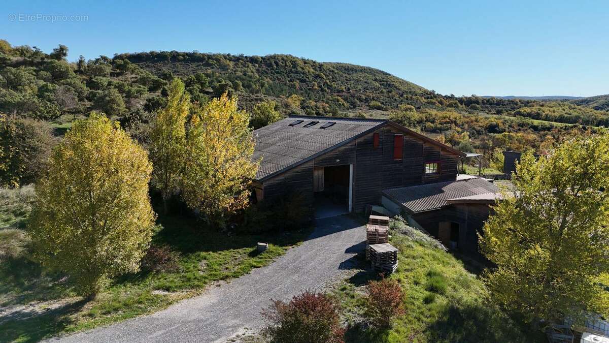 Maison à ALBA-LA-ROMAINE