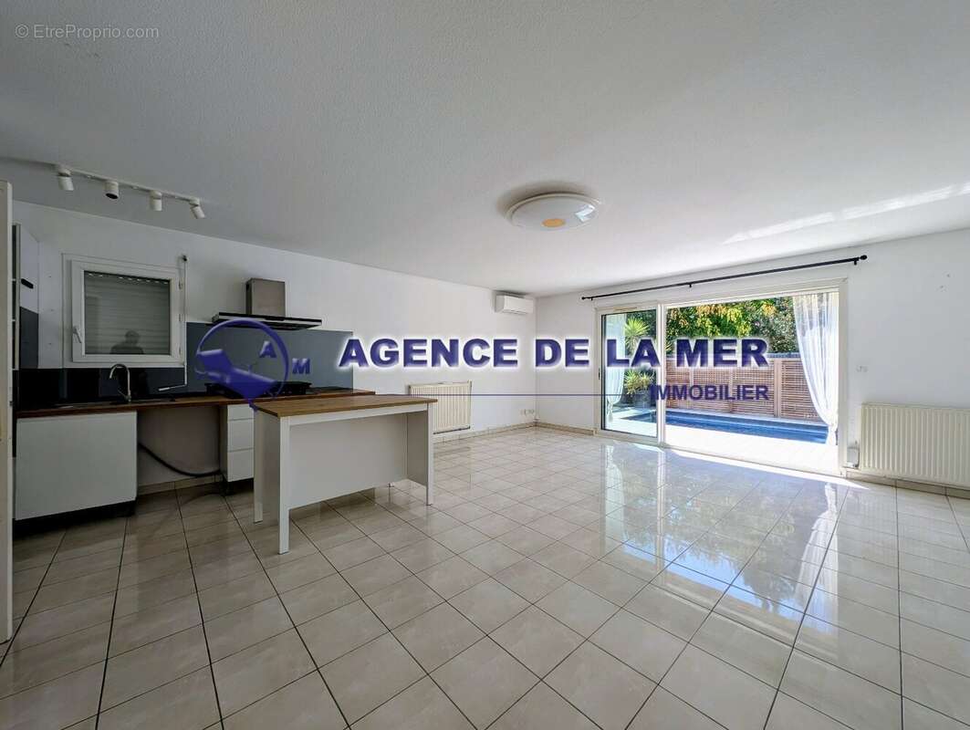 La Grande-Motte  Maison 4 pièces avec piscine et garage, au calme d'une impasse privée - photo 5