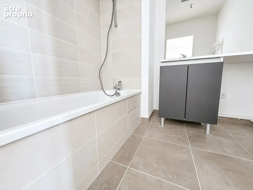 Dernier etage - photo 10