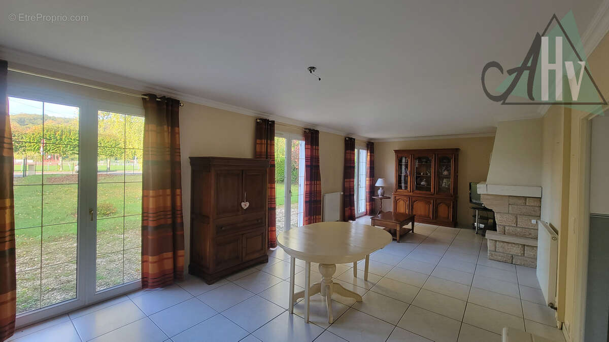 Maison à SAINTE-COLOMBE