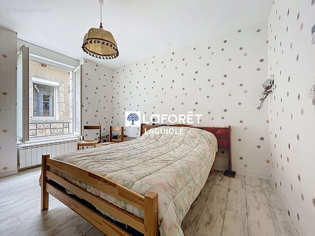 Maison à SAINT-AMANS-DES-COTS