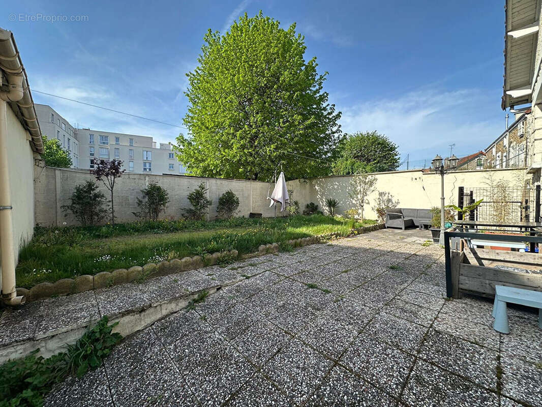 Maison à NOISY-LE-SEC