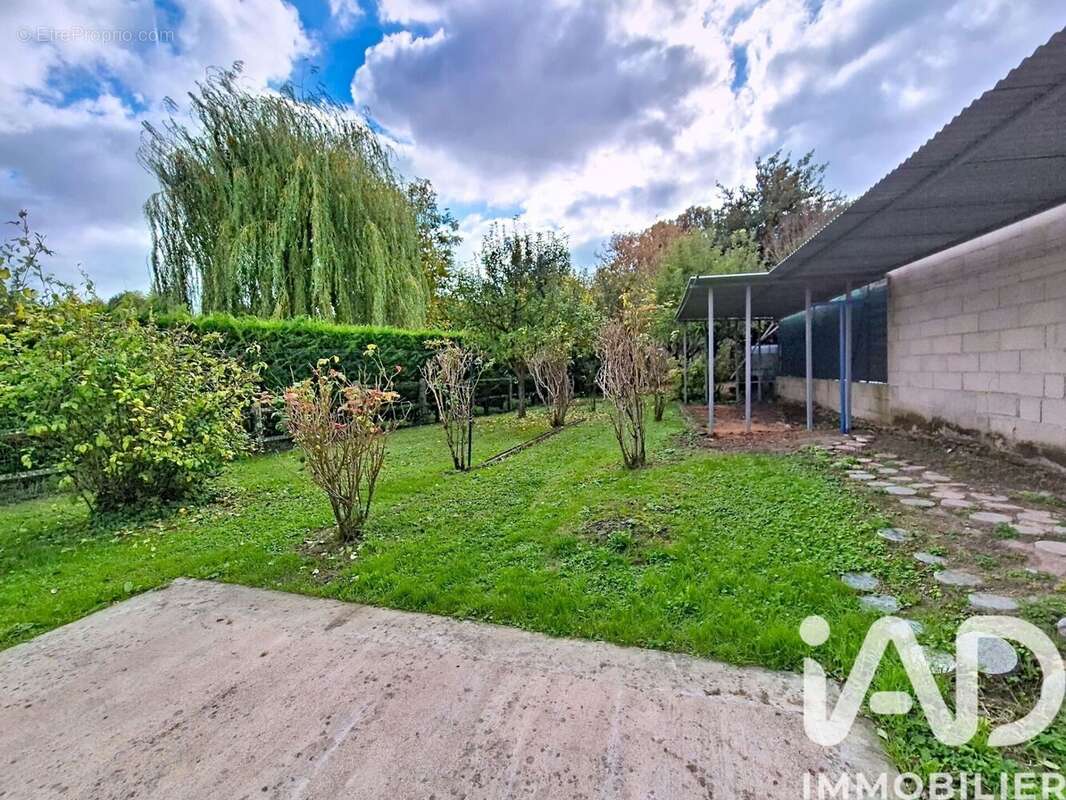 Photo 7 - Maison à VILLE-SAINT-JACQUES