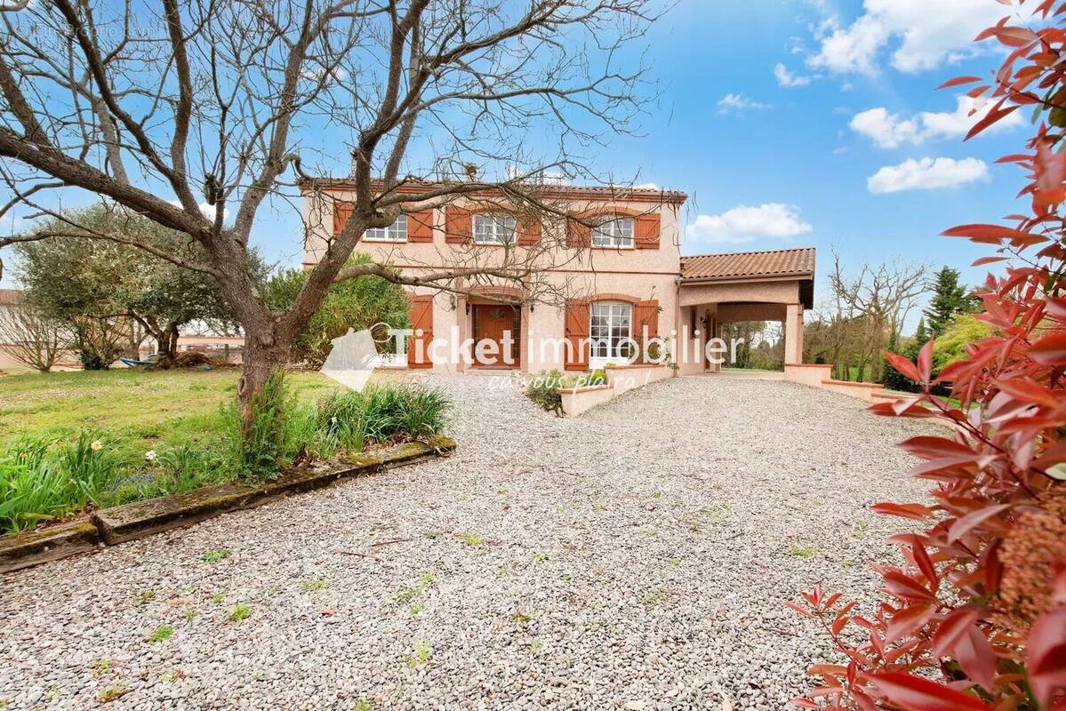 Maison à CORNEBARRIEU