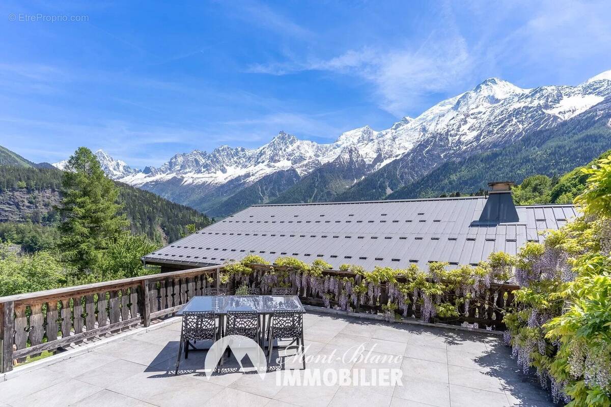 Appartement à LES HOUCHES